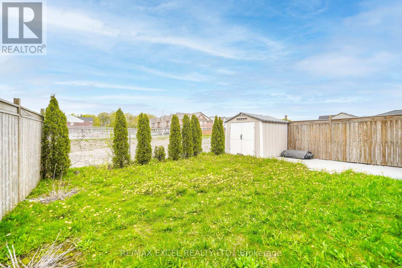 1031 BENEFORD ROAD - 32