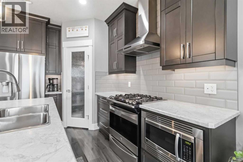 240 Warren Way - 10