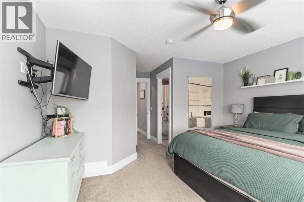 240 Warren Way - 23