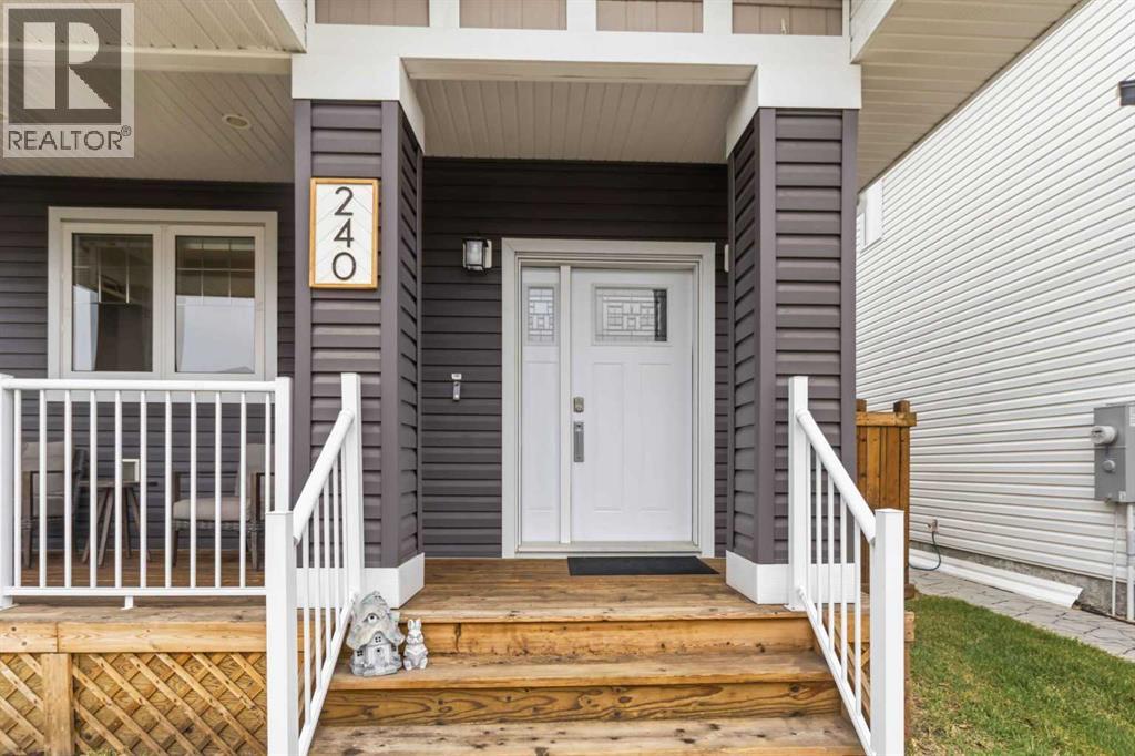 240 Warren Way - 3