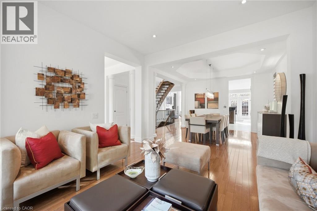 3305 MISTWELL Crescent, Oakville, Ontario, L6L0A3 — Photo 45