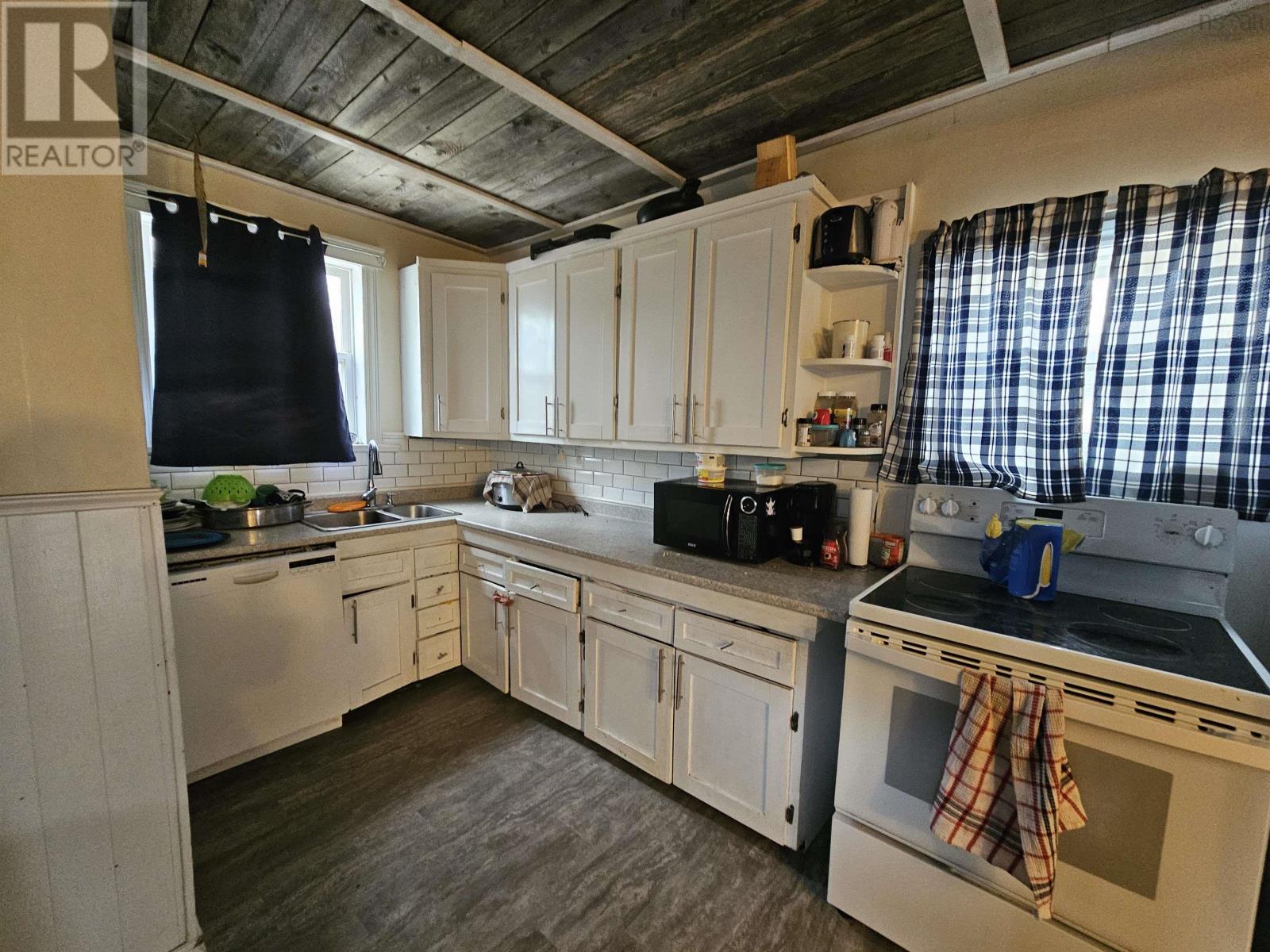 26 Windsor Avenue - 8