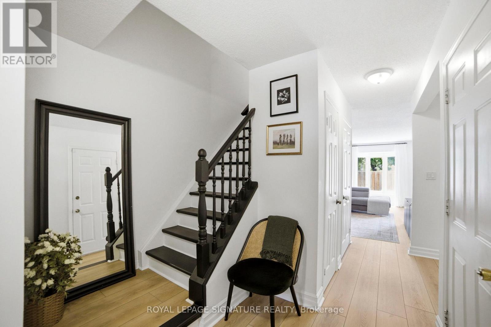 #15 1 ROYALWOOD COURT - 5
