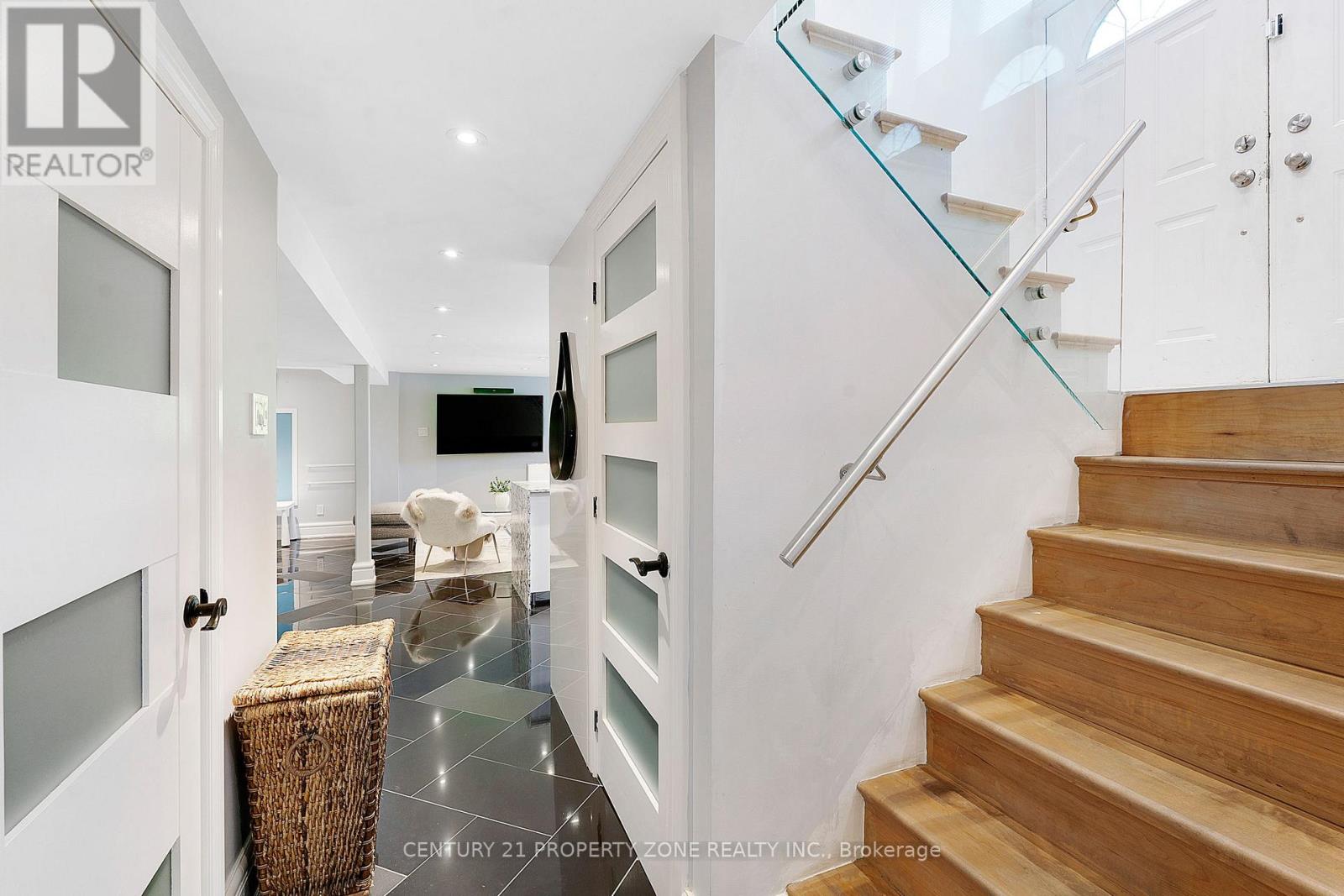 547 PINEGROVE ROAD - 24