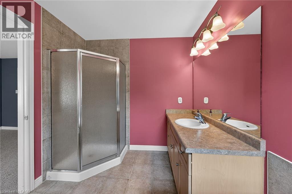 73 COBBLESTONE Drive - 17