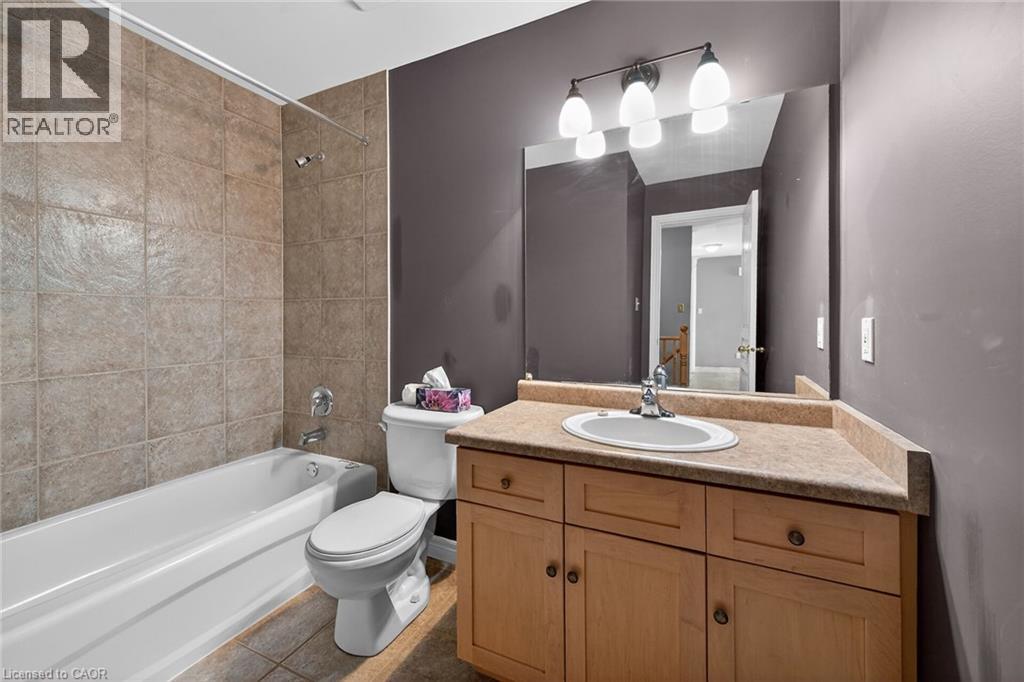 73 COBBLESTONE Drive - 20
