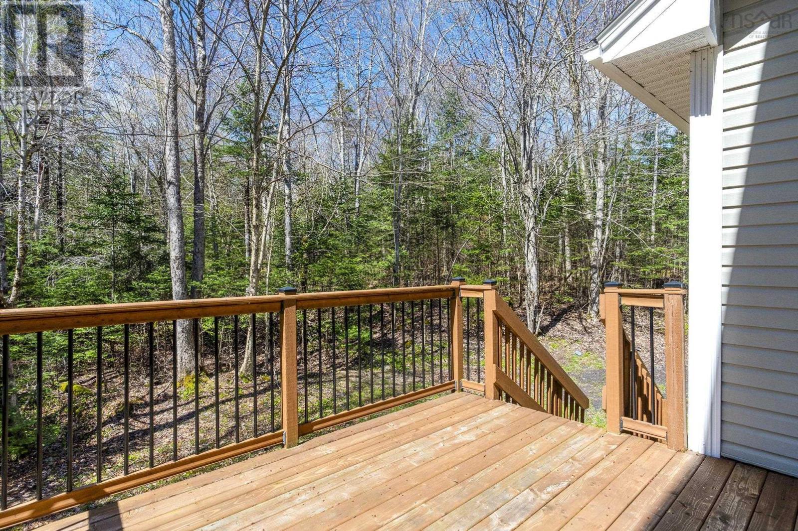 255 Sandwick Drive - 37