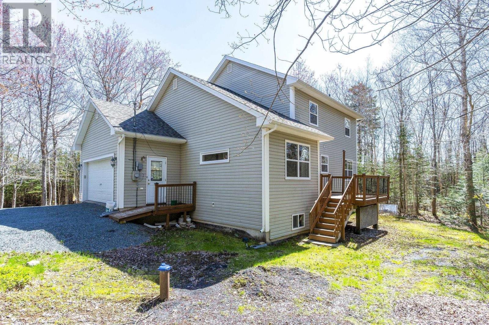 255 Sandwick Drive - 36