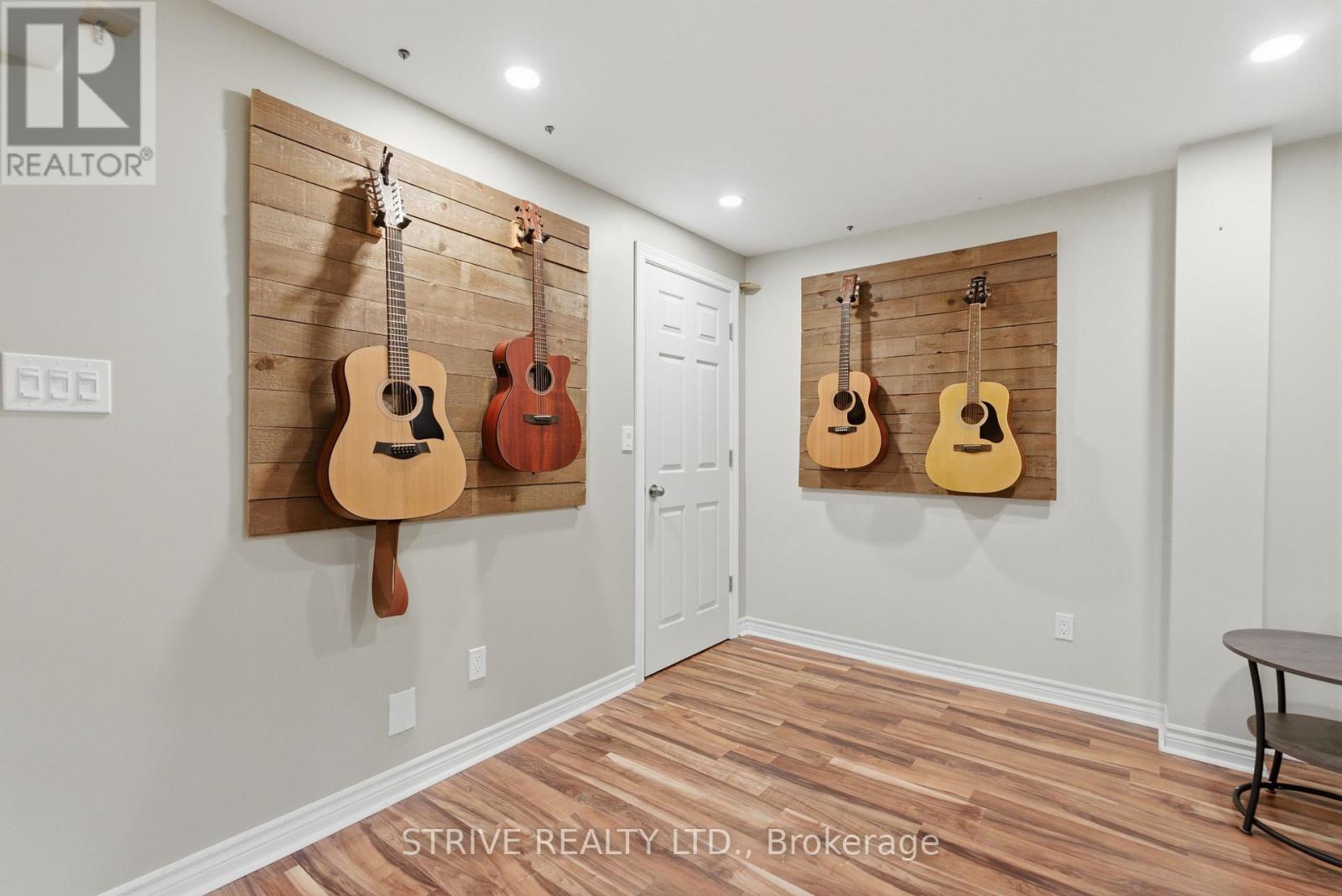 381 WEST SCUGOG LANE - 29