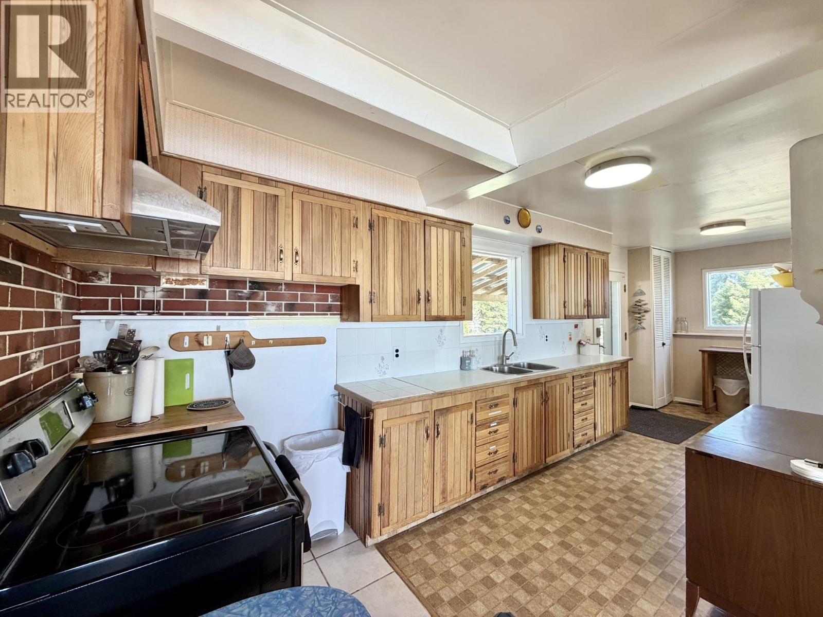 7559 EDALL BAY ROAD - 15