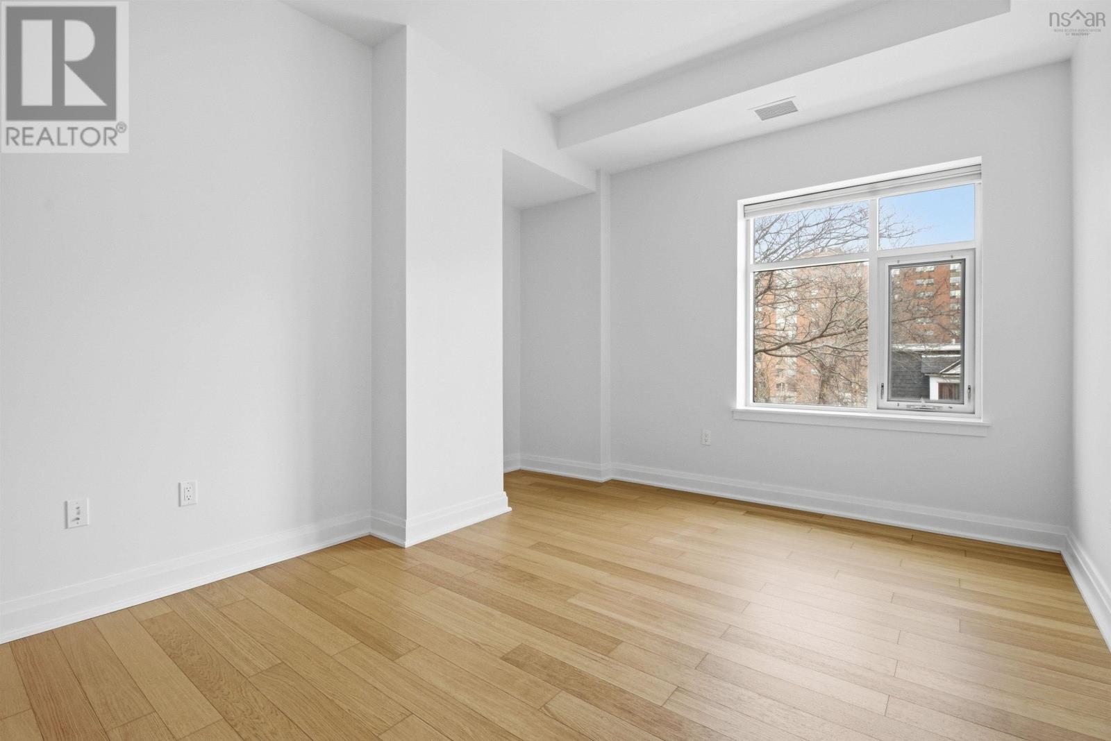 Property 26 of 49 of 305 25 Alderney Drive