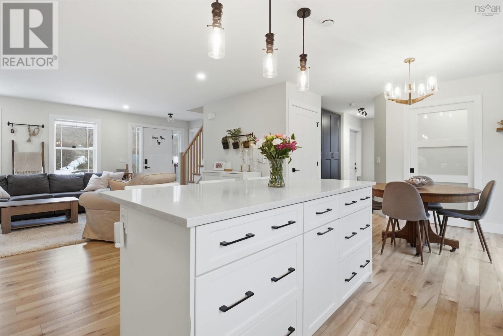 351 Joan Drive - 10