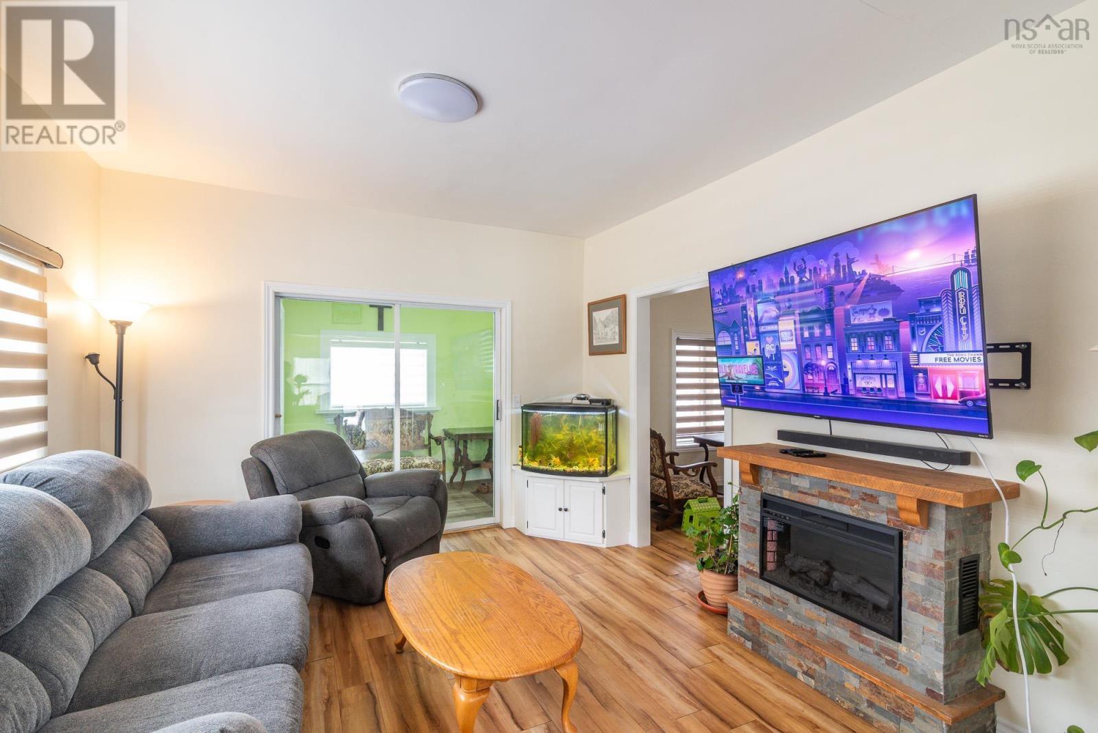37 Morris Street - 18
