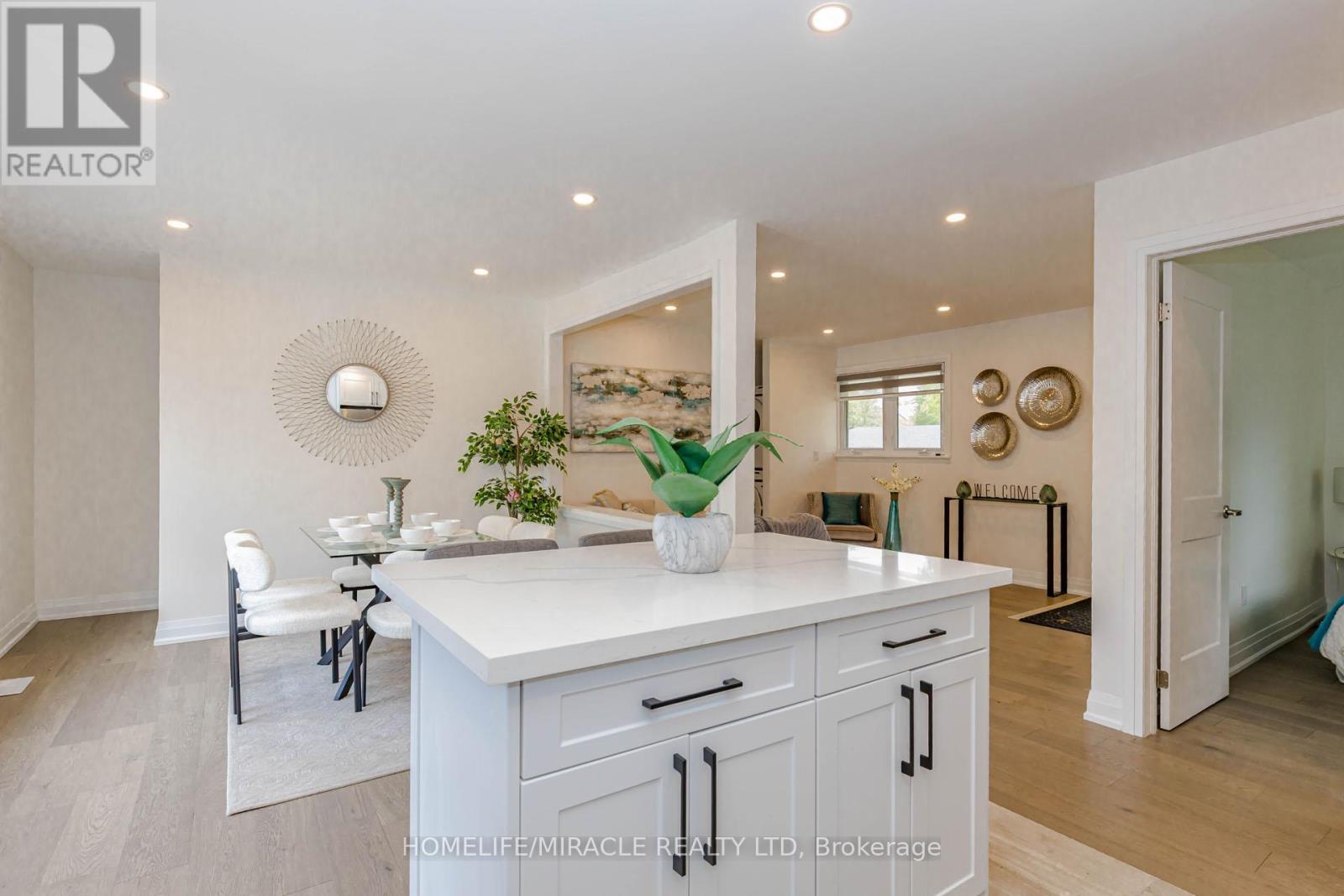 563 TAPLOW CRESCENT - 13