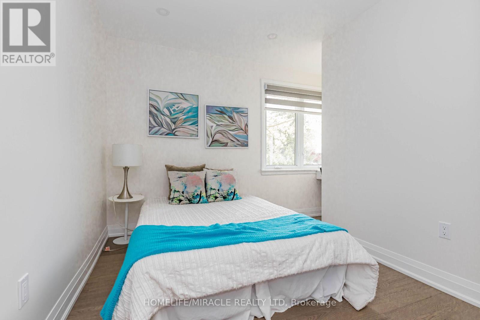 563 TAPLOW CRESCENT - 16