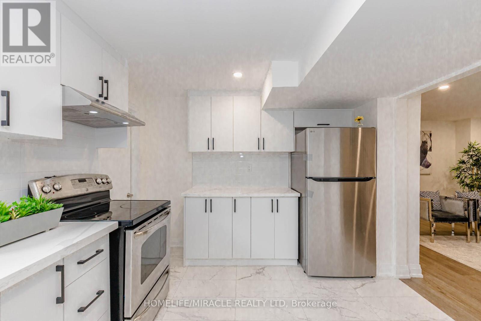 563 TAPLOW CRESCENT - 36
