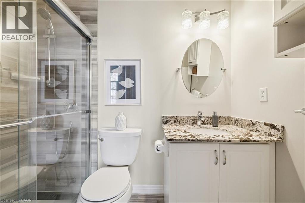 #108 262 DUNDAS Street E - 13