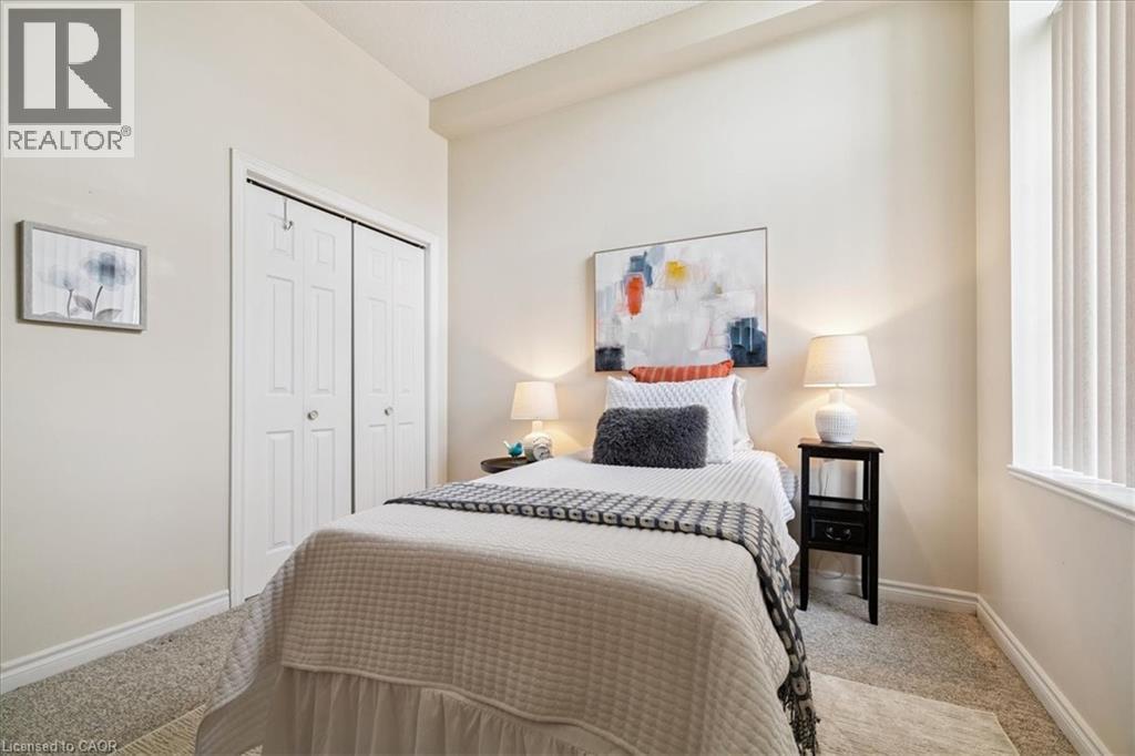 #108 262 DUNDAS Street E - 15