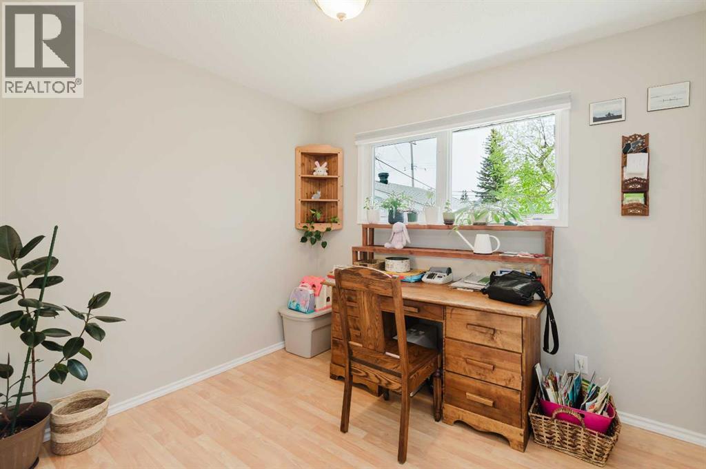 10253 112 Avenue — photo 12
