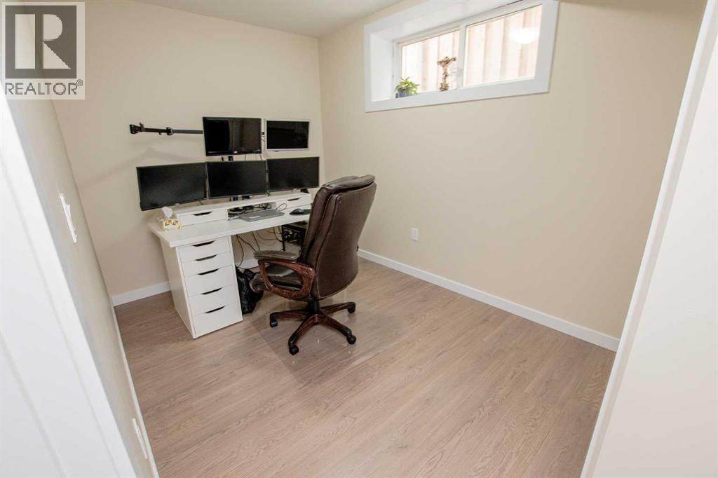 13405 104B Street - 22