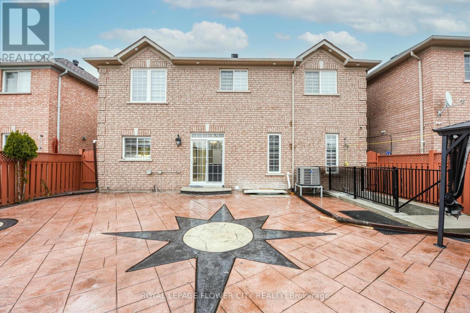 22 WINTERSNOW COURT - 5