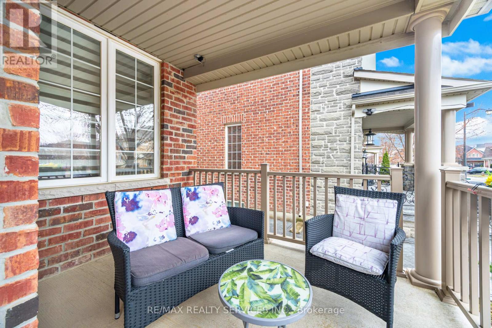 23 TWISTLETON STREET - 6