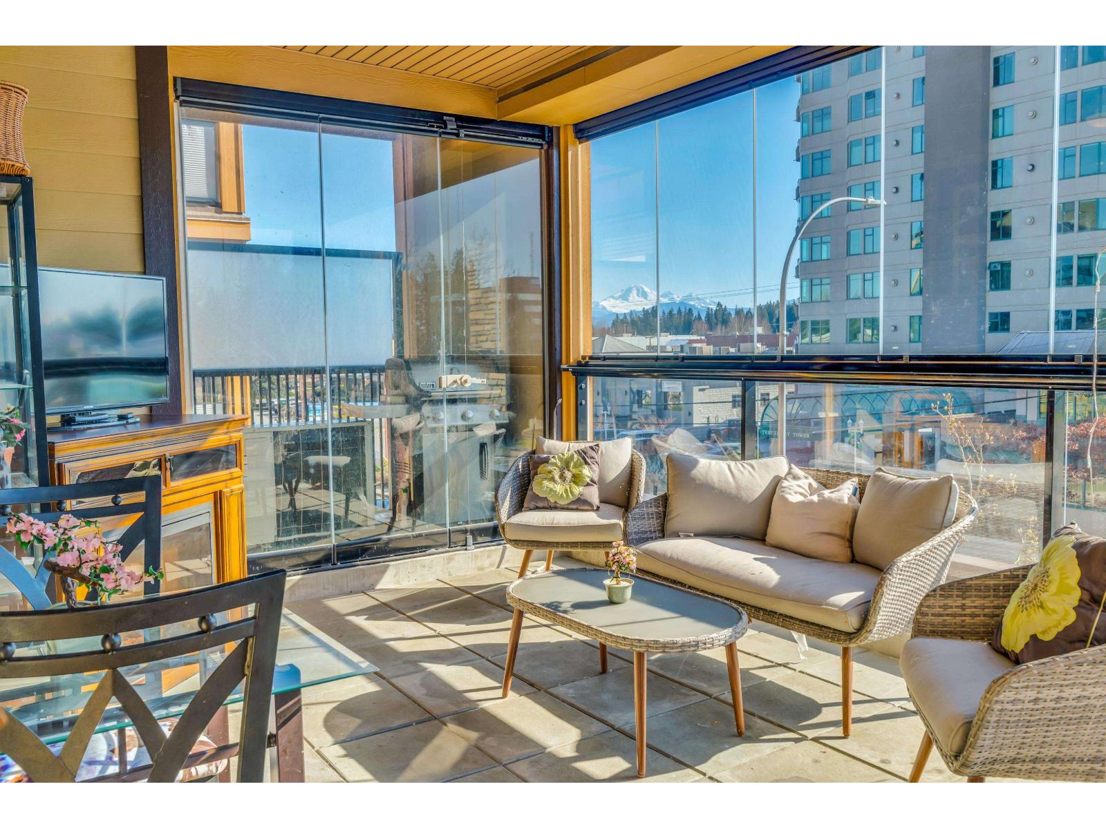 2 Bed, 2 Bath Condo for Sale in Abbotsford – 326 2860 TRETHEWEY STREET, Abbotsford – MLS# R3119468 - Image 33