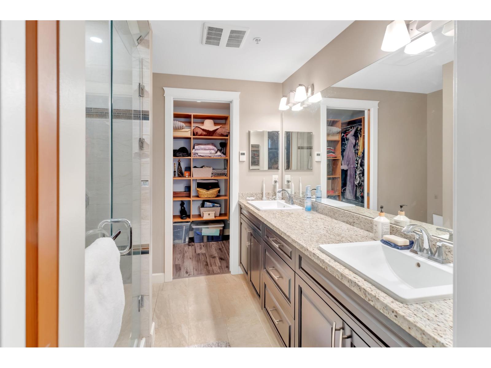 2 Bed, 2 Bath Condo for Sale in Abbotsford – 326 2860 TRETHEWEY STREET, Abbotsford – MLS# R3119468 - Image 16