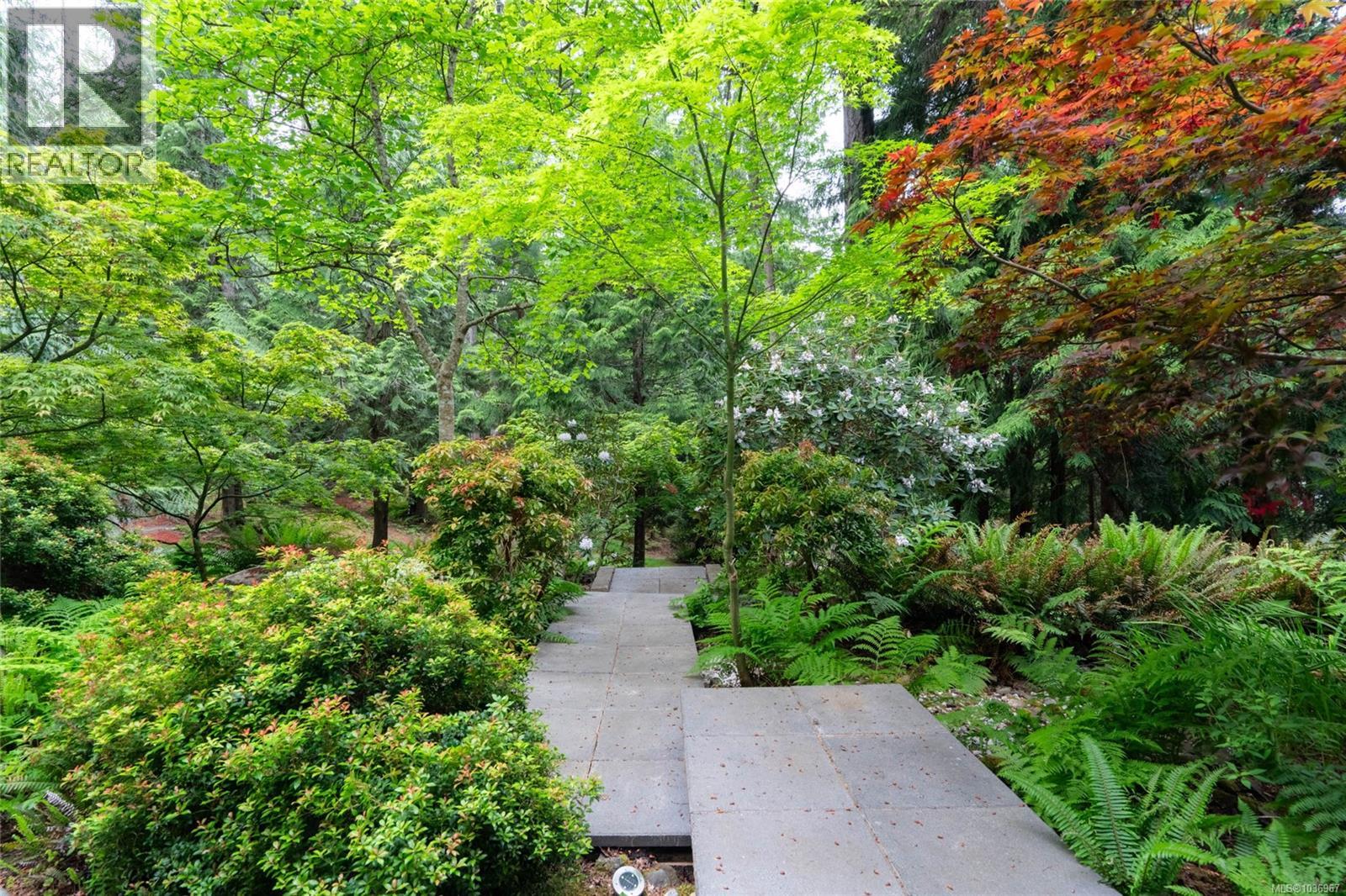 1457 Howcrest Rd - 39