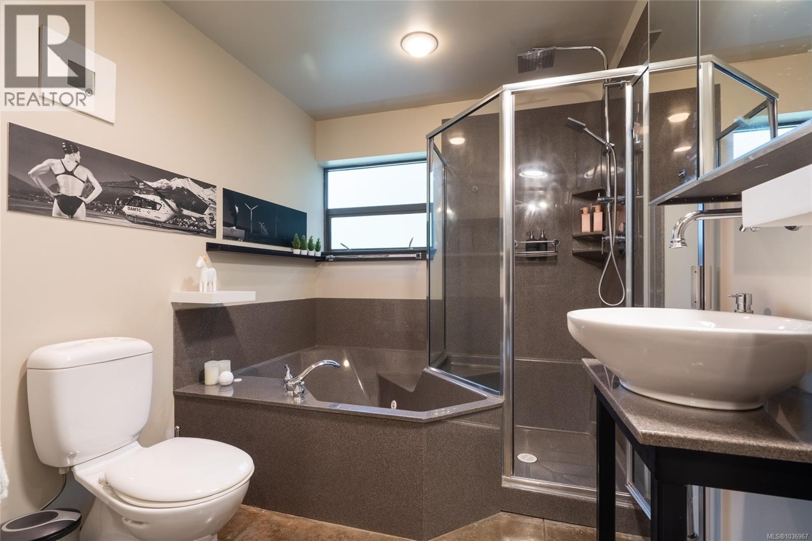 1457 Howcrest Rd - 79