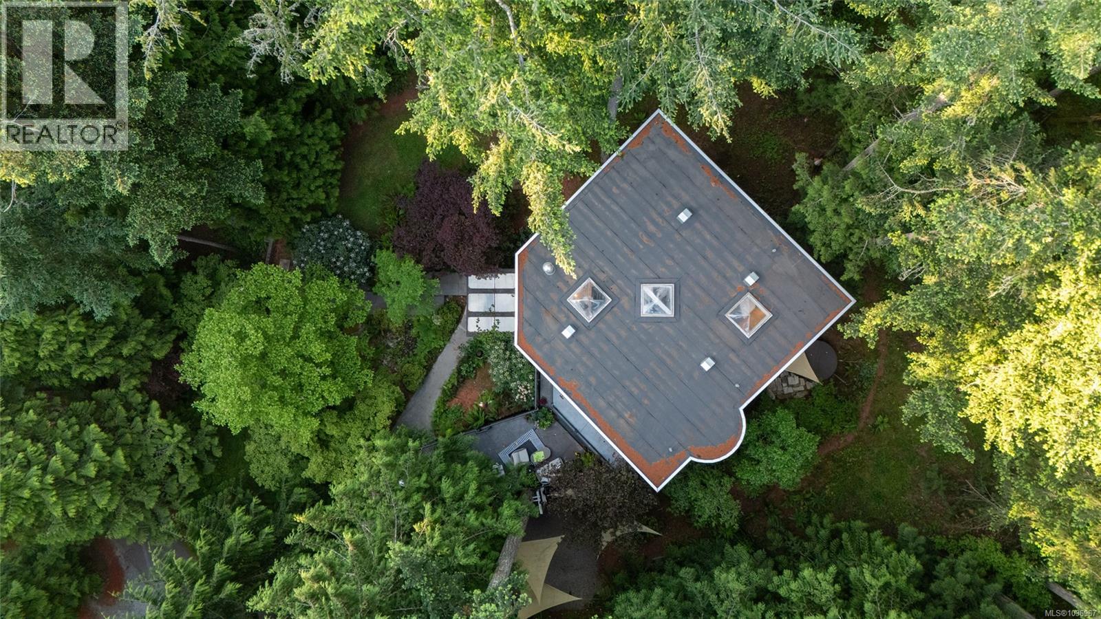 1457 Howcrest Rd - 83