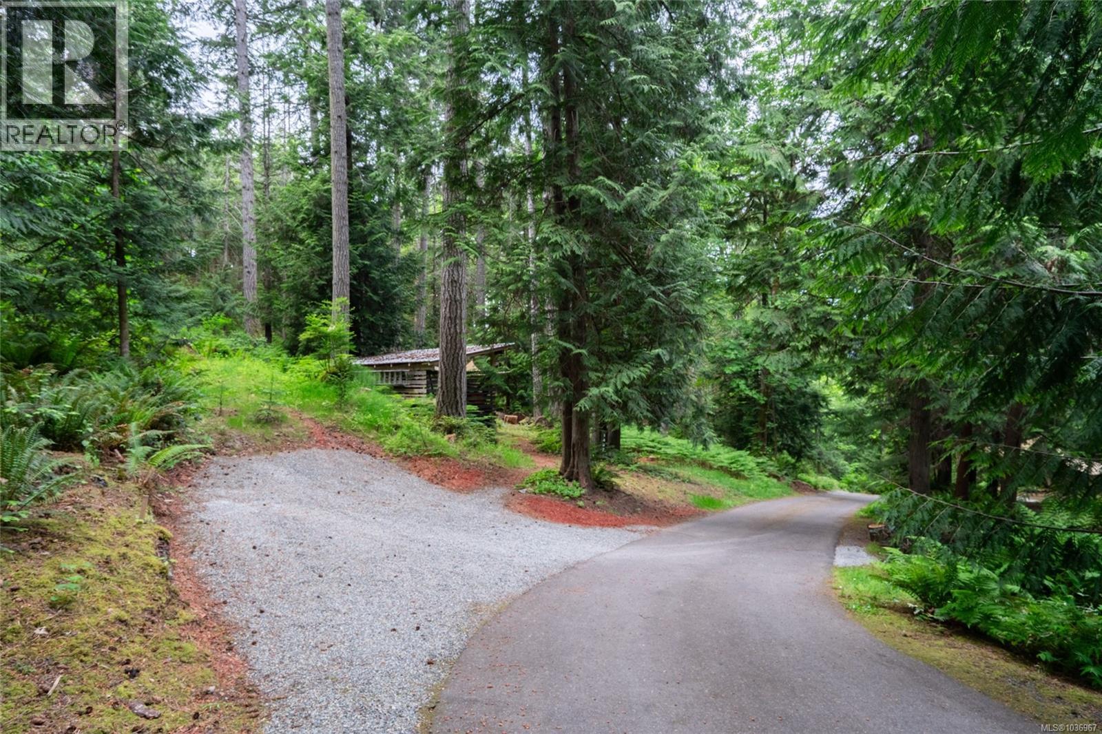 1457 Howcrest Rd - 85