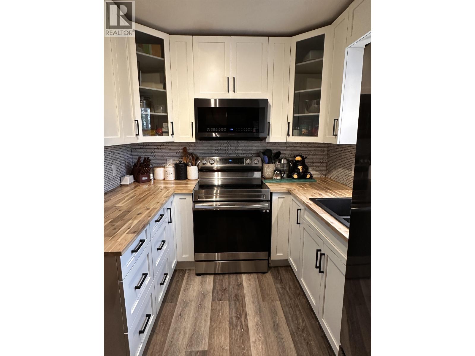 5620 49 STREET, Fort Nelson