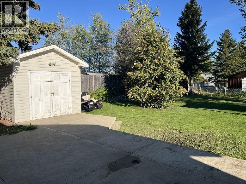5620 49 STREET, Fort Nelson