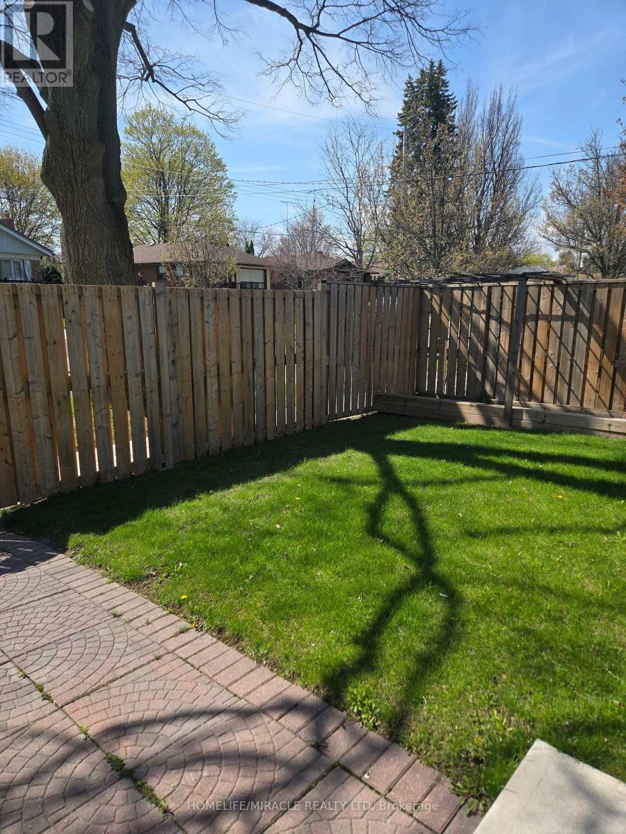 25 CHANDLER DRIVE - 35