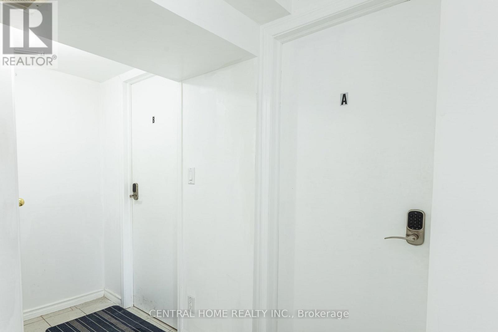 307 BOISDALE AVENUE - 23