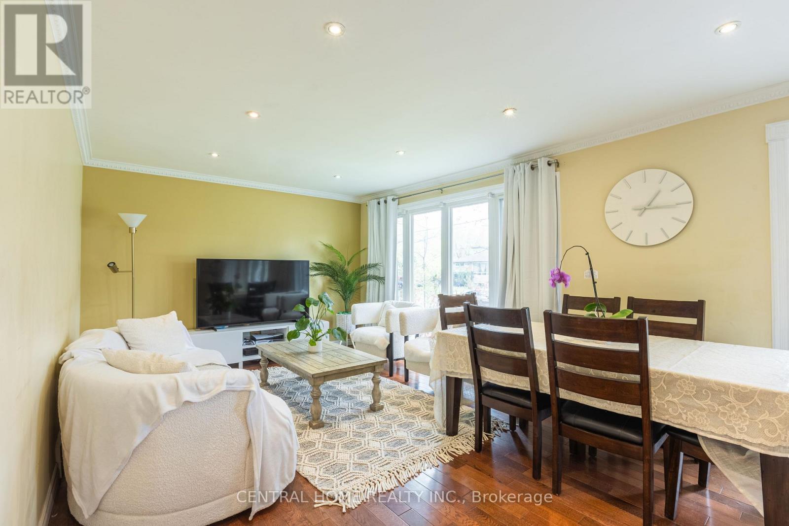 307 BOISDALE AVENUE - Image 3