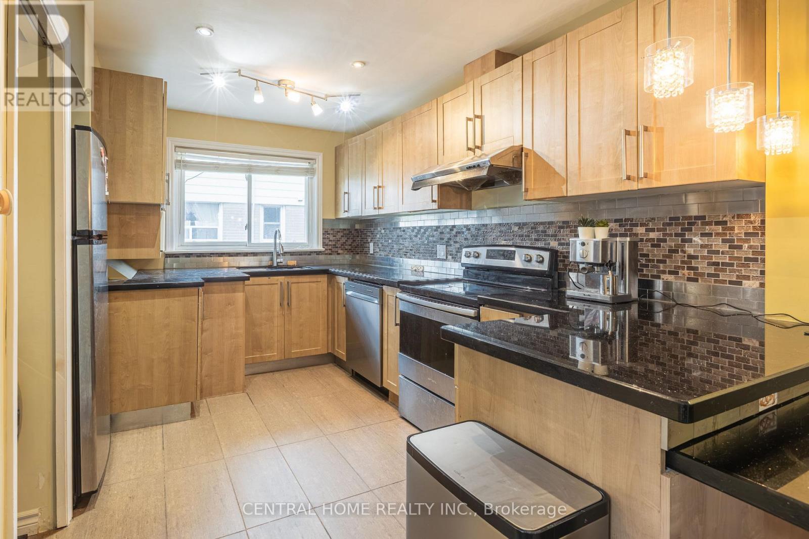307 BOISDALE AVENUE - 8