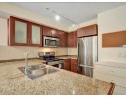 125 13958 108 Avenue, Surrey, BC V3T0B4 Photo 6