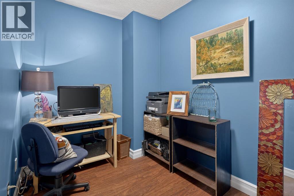 #23 643 4 Avenue NE - 25