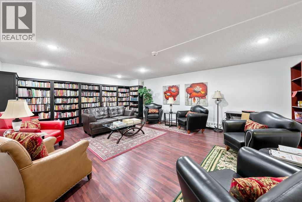 #407 300 Meredith Road NE - 24