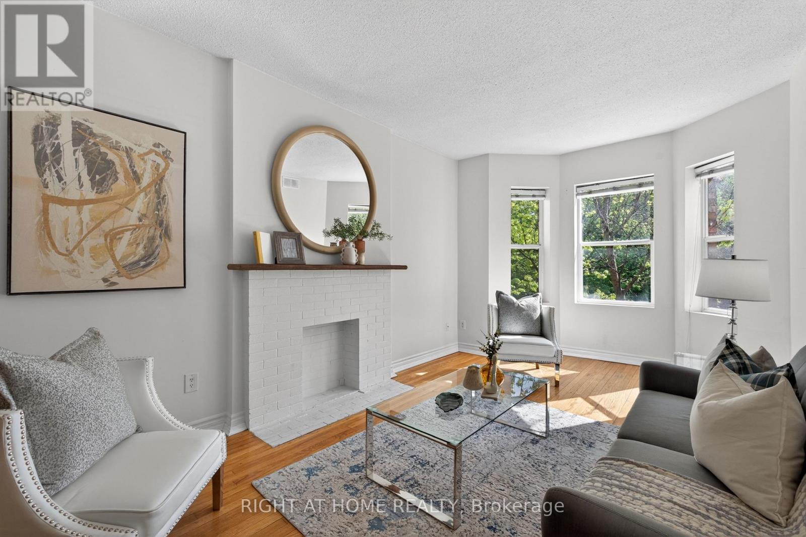 #301 412 JARVIS STREET - 8
