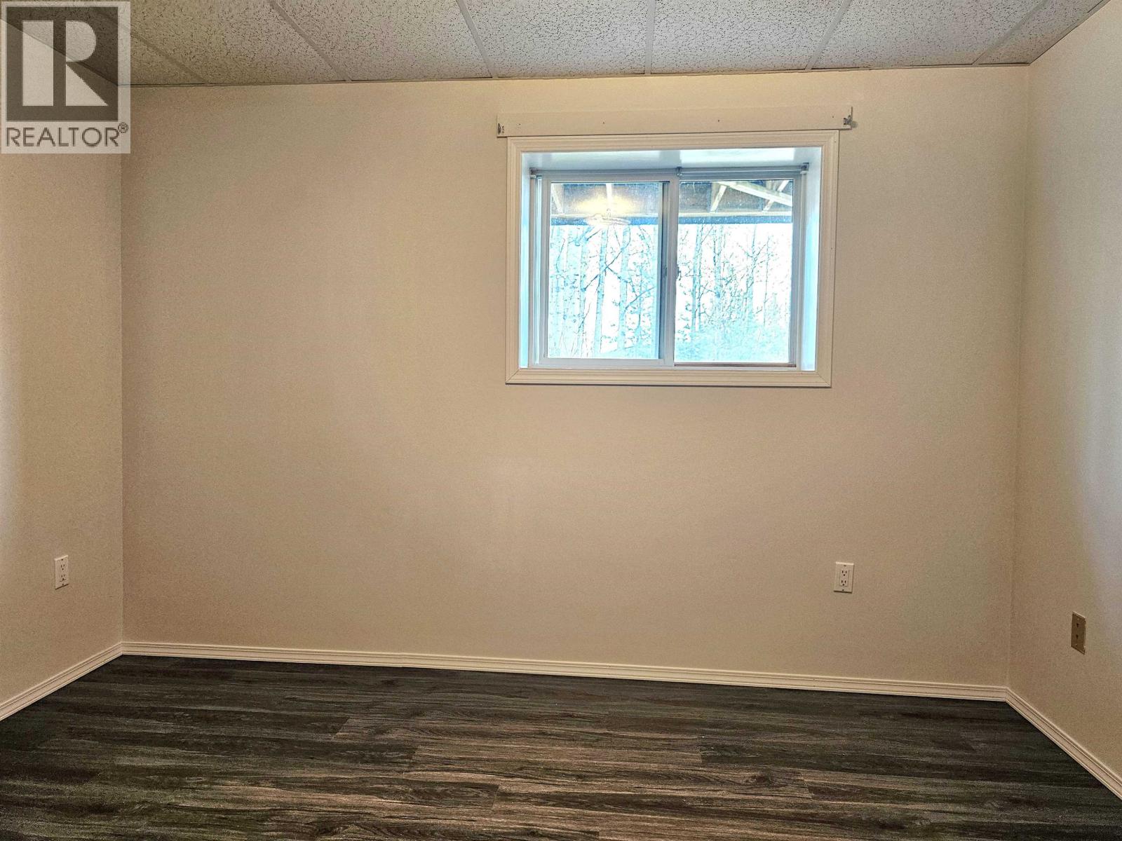 2335 MURPHY ROAD - 23