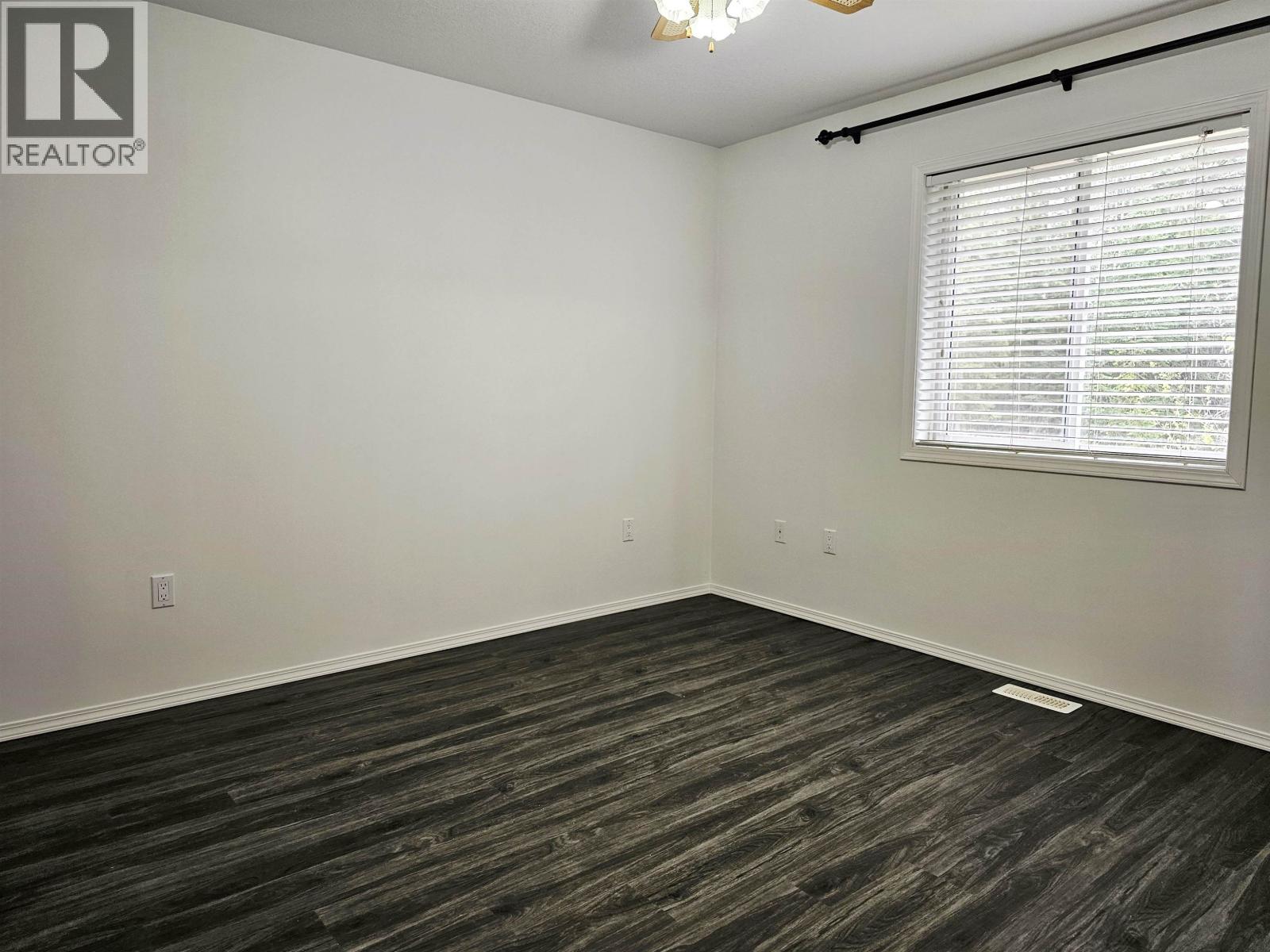 2335 MURPHY ROAD - 10