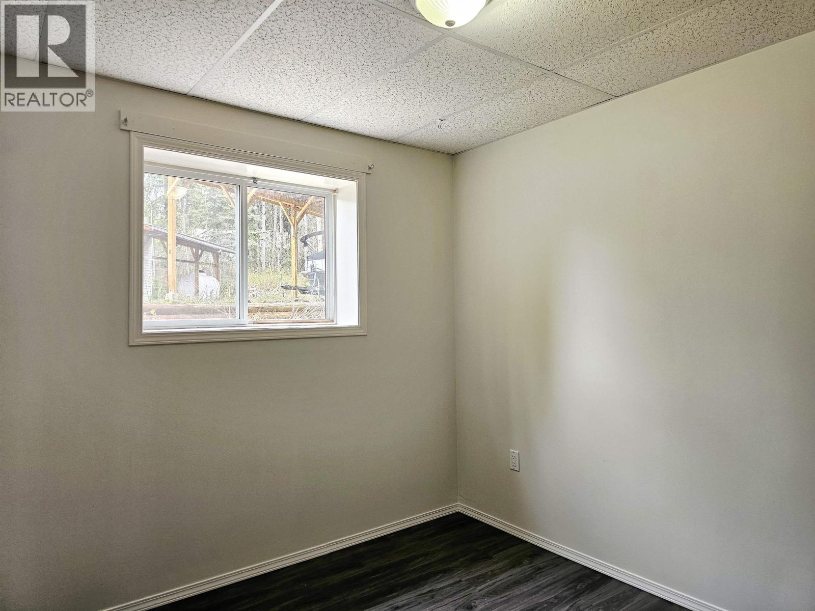 2335 MURPHY ROAD - 22