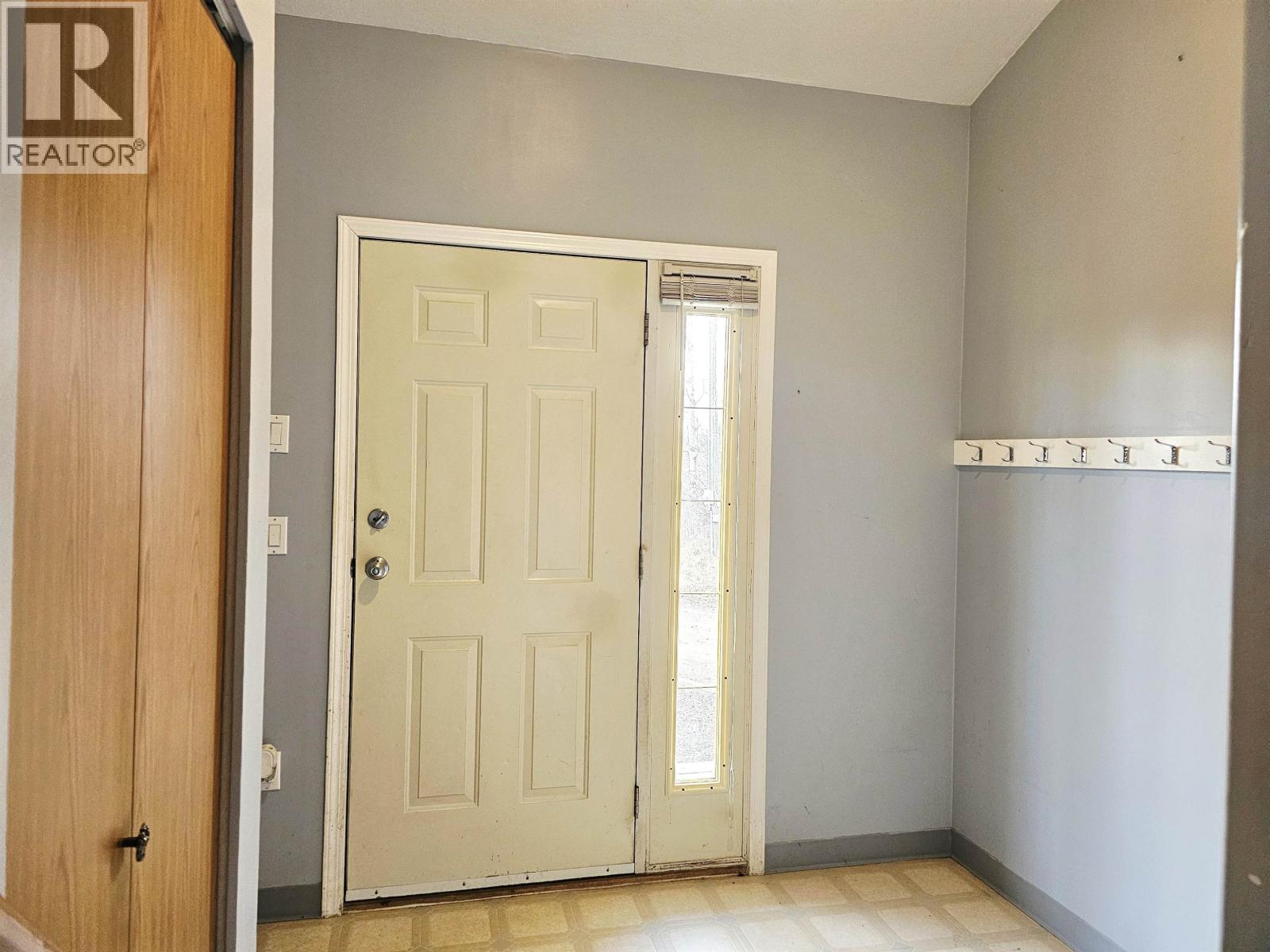 2335 MURPHY ROAD - 14