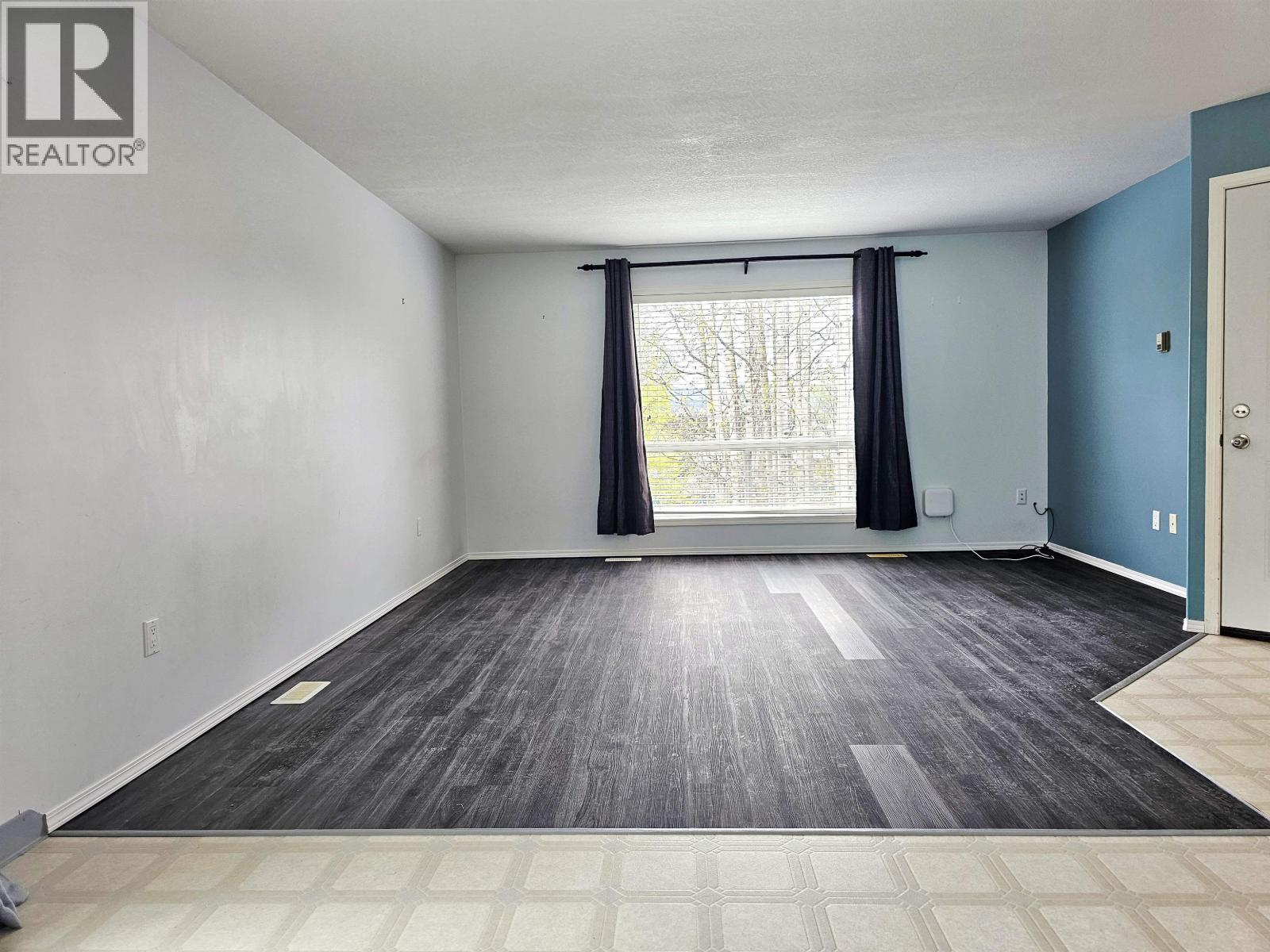 2335 MURPHY ROAD - 4