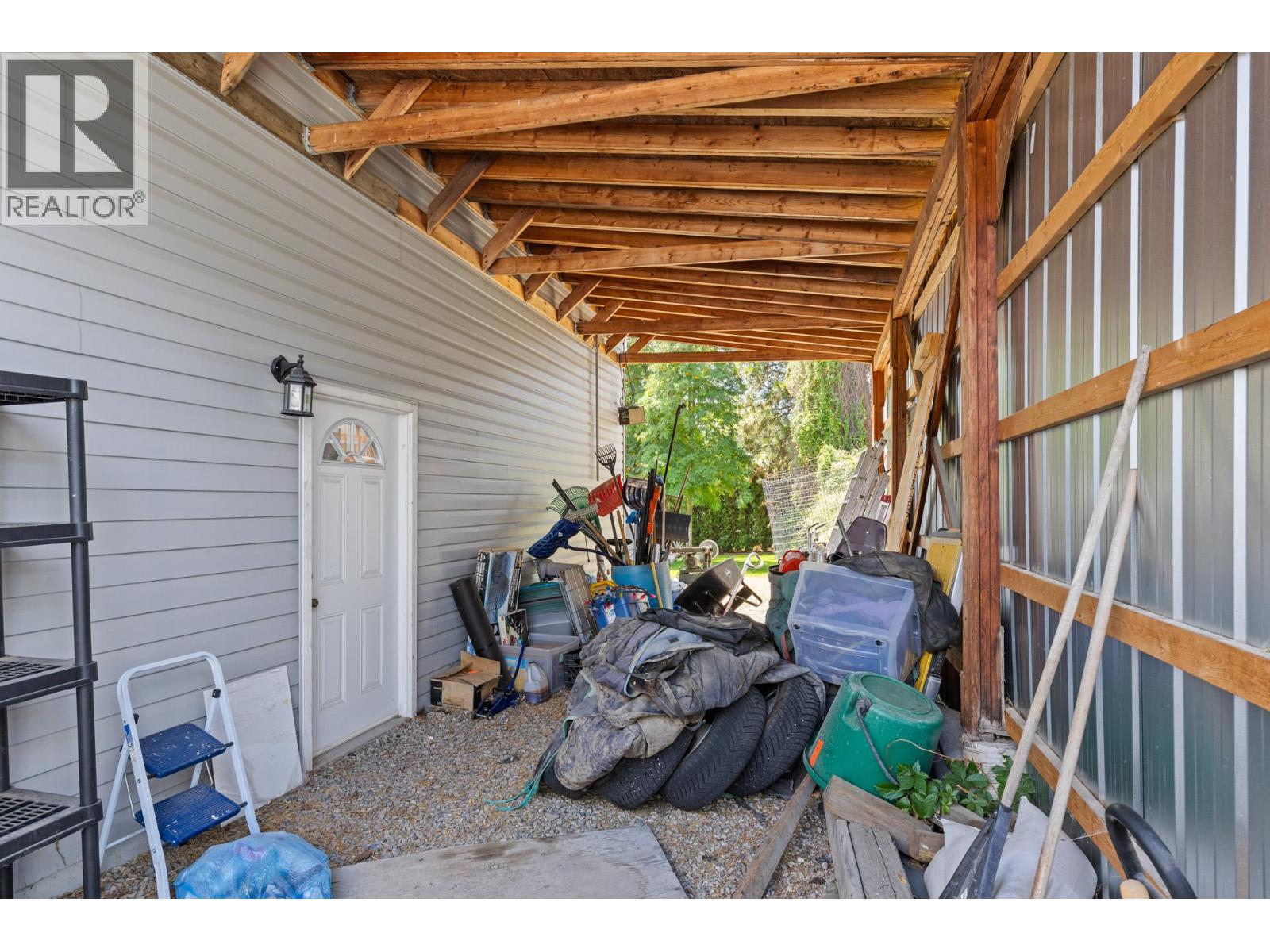 3424 East Boundary Road - 77