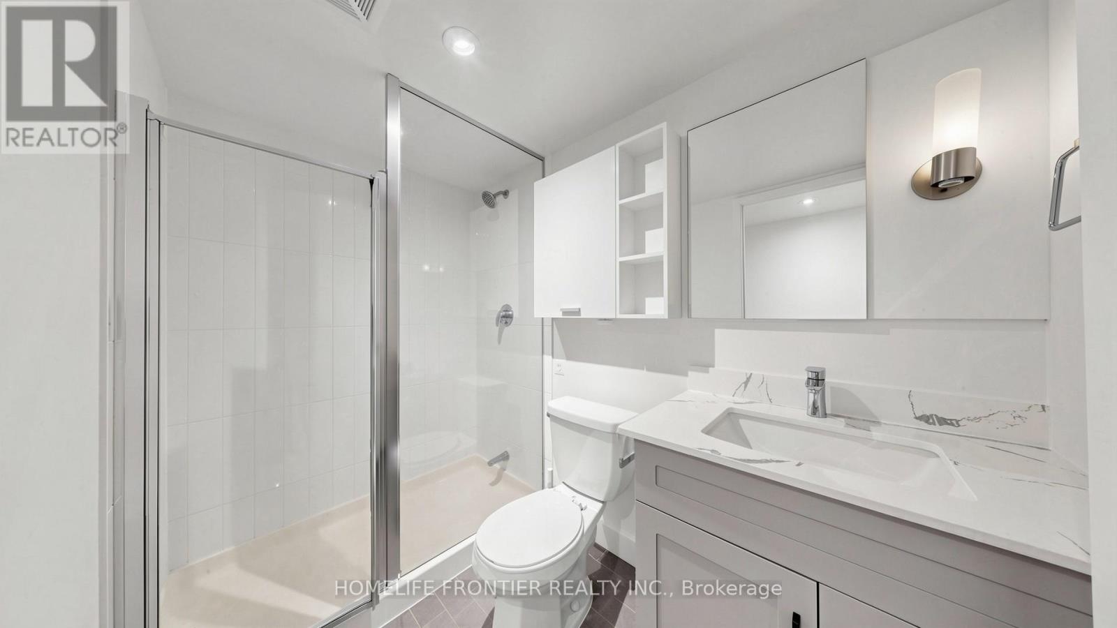 #321 19 SINGER COURT - 20