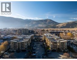 Den - 3313 Wilson Street Unit# 404, Penticton, BC V2A8J3 Photo 6